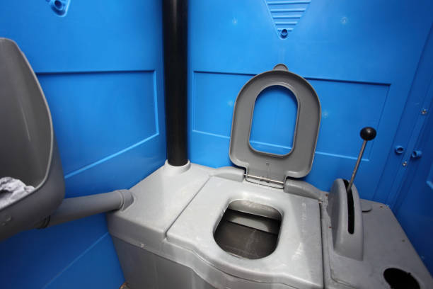 Types of Portable Toilets We Offer in Steiner Ranch, TX